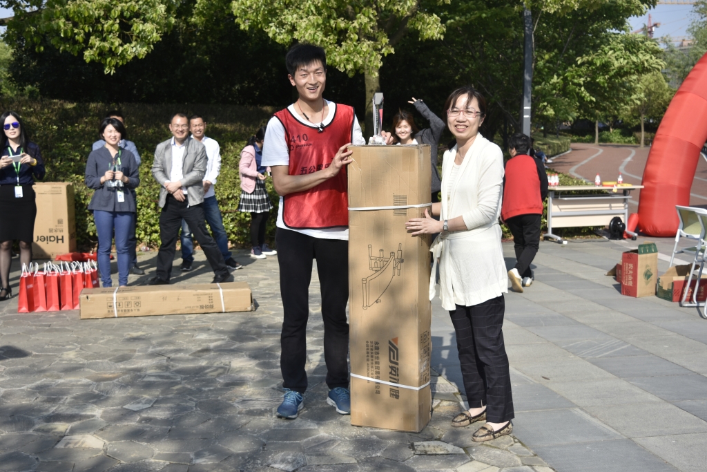 维多利亚老品牌vic(集团)官方网站