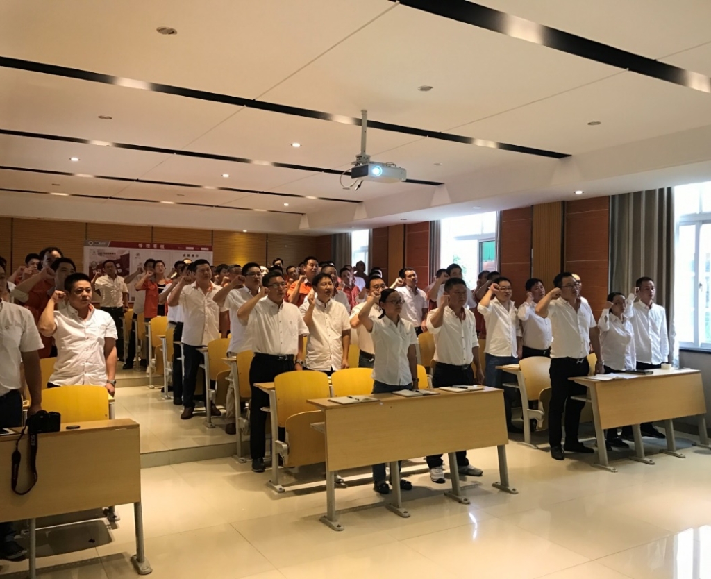 维多利亚老品牌vic(集团)官方网站