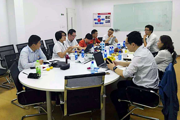 维多利亚老品牌vic(集团)官方网站